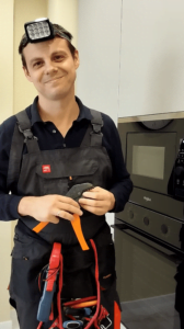 Электрик Киев - делаю присоединение, подключение, установку приборов бытовой техники к сетям электропитания квартиры Электрик Киев - делаю присоединение, подключение, установку приборов бытовой техники к сетям электропитания квартиры