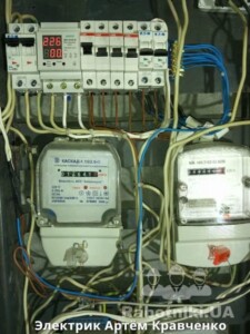 Зібрав і підключив в щитку автомати до своєї нової проводки Зібрав і підключив в щитку автомати до своєї нової проводки