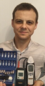 Моє фото з насадками на викрутки і приладом для пошуку прихованої проводки Моє фото з насадками на викрутки і приладом для пошуку прихованої проводки