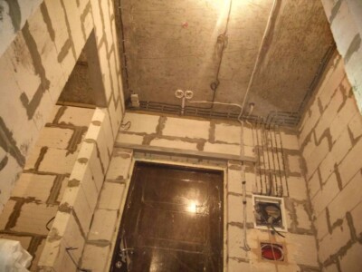 Самостійно з нуля і до кінця прокладаю нову проводку в квартирі Самостійно з нуля і до кінця прокладаю нову проводку в квартирі