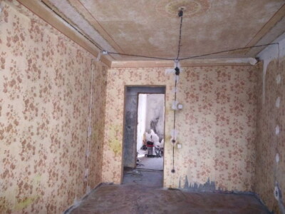 Прокладаю нову проводку в квартирі старого житлового фонду, на вулиці Олексіївська, будинок 3а Прокладаю нову проводку в квартирі старого житлового фонду