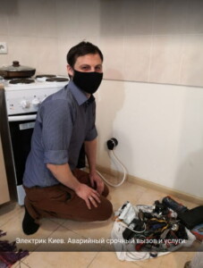 Відремонтував згоріле з'єднання виводу кабеля в стіні з електроплитою Відремонтував згоріле з'єднання виводу кабеля в стіні з електроплитою